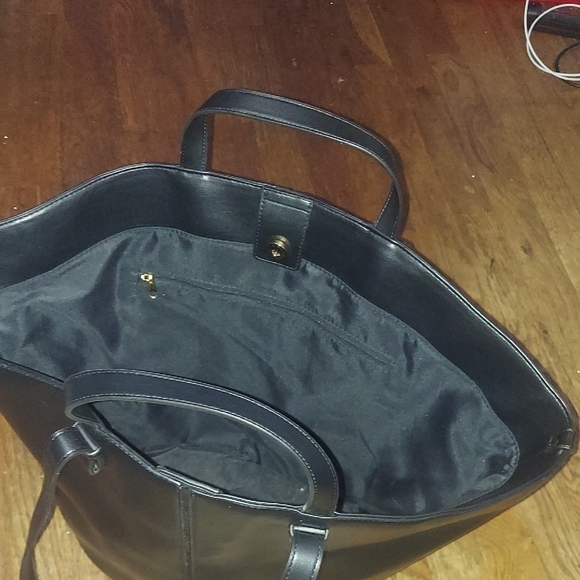 3/$12 Time and Tru Elegant Black Tote - Picture 9 of 9